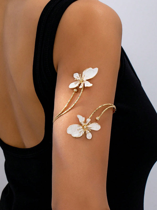 Adjustable Flower Shape Hollow Armlet Accessories