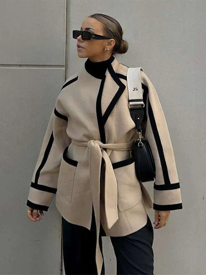 Spliced Contrast Woolen Coat