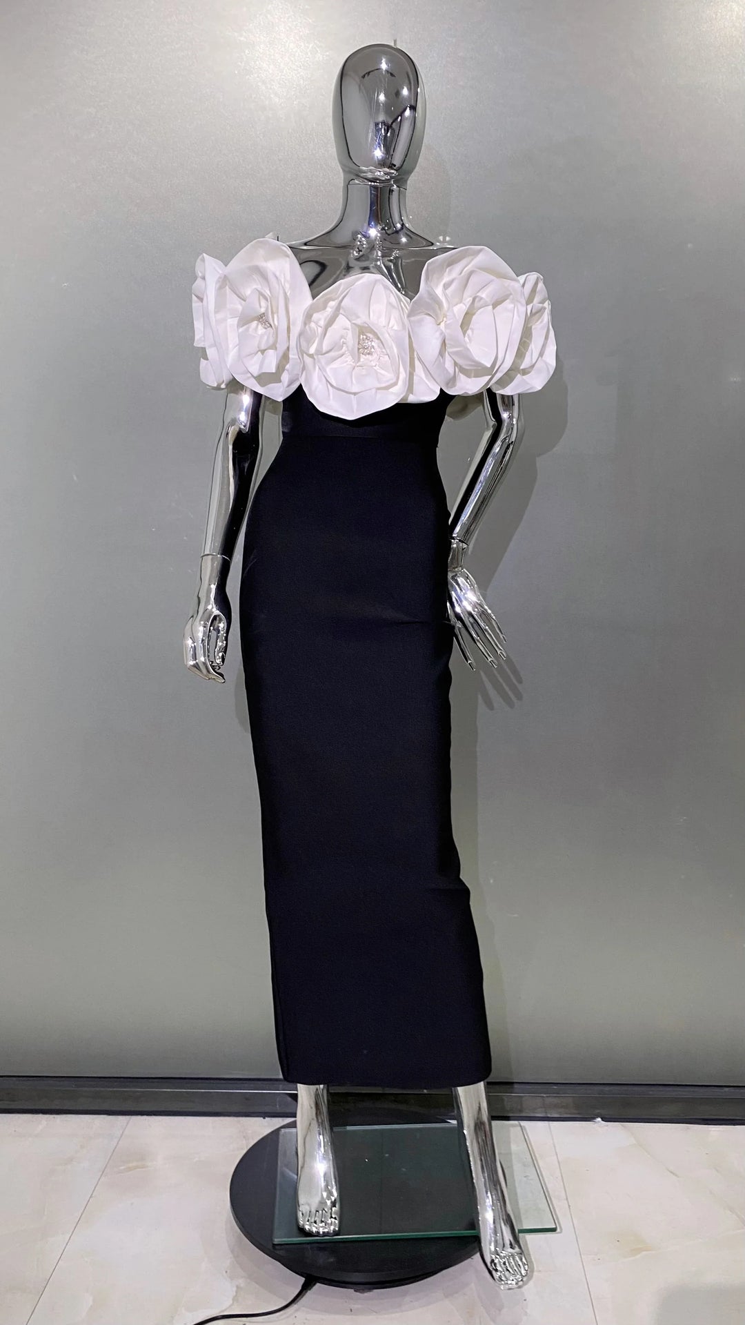 Vanessa Flowers Dress