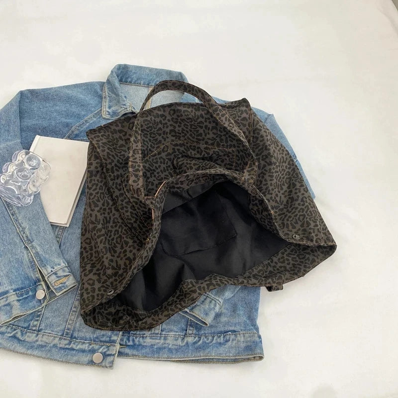 Retro Leopard Canvas Tote Bag