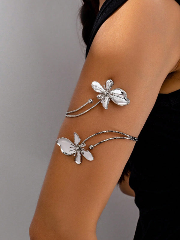 Adjustable Flower Shape Hollow Armlet Accessories